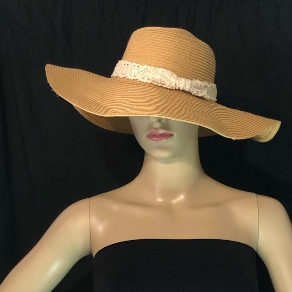 Floppy hat - Picture 3 of 3